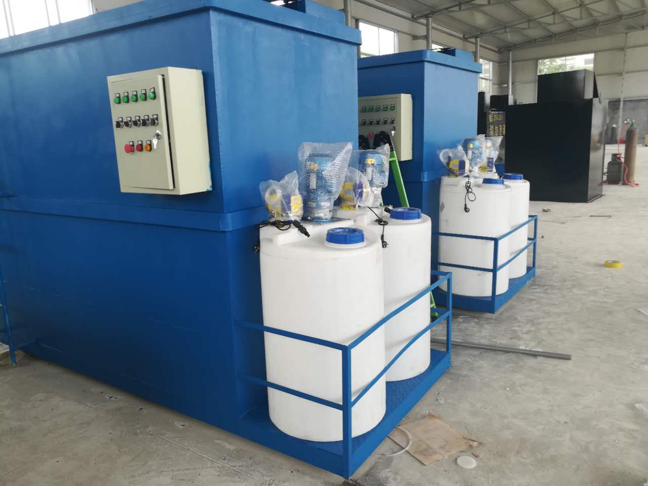 ����������һ�廯��ˮ�����豸